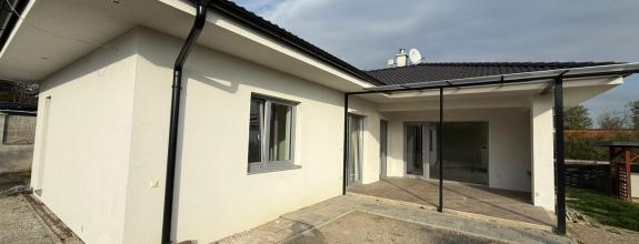 PREDAJ: Novostavba 4i bungalov 109 m2, pozemok 494 m2, Čaradice